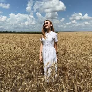 Meet your Posher, Ekaterina